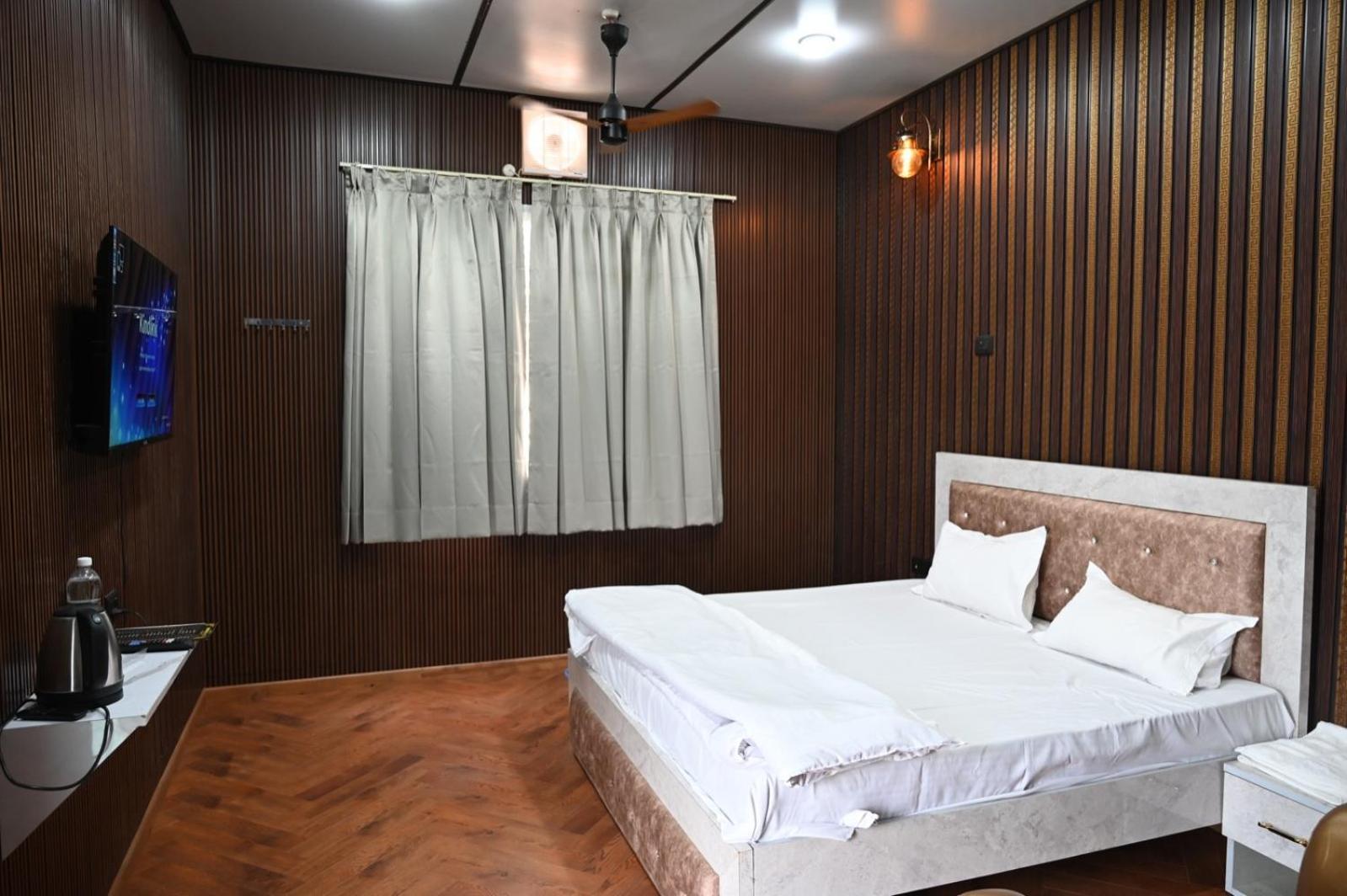 4 Seasons Resort By Jain Residency Sohna Exterior photo